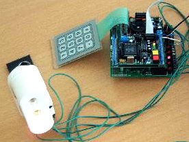 Microcontroller und angeschlossene Ampel